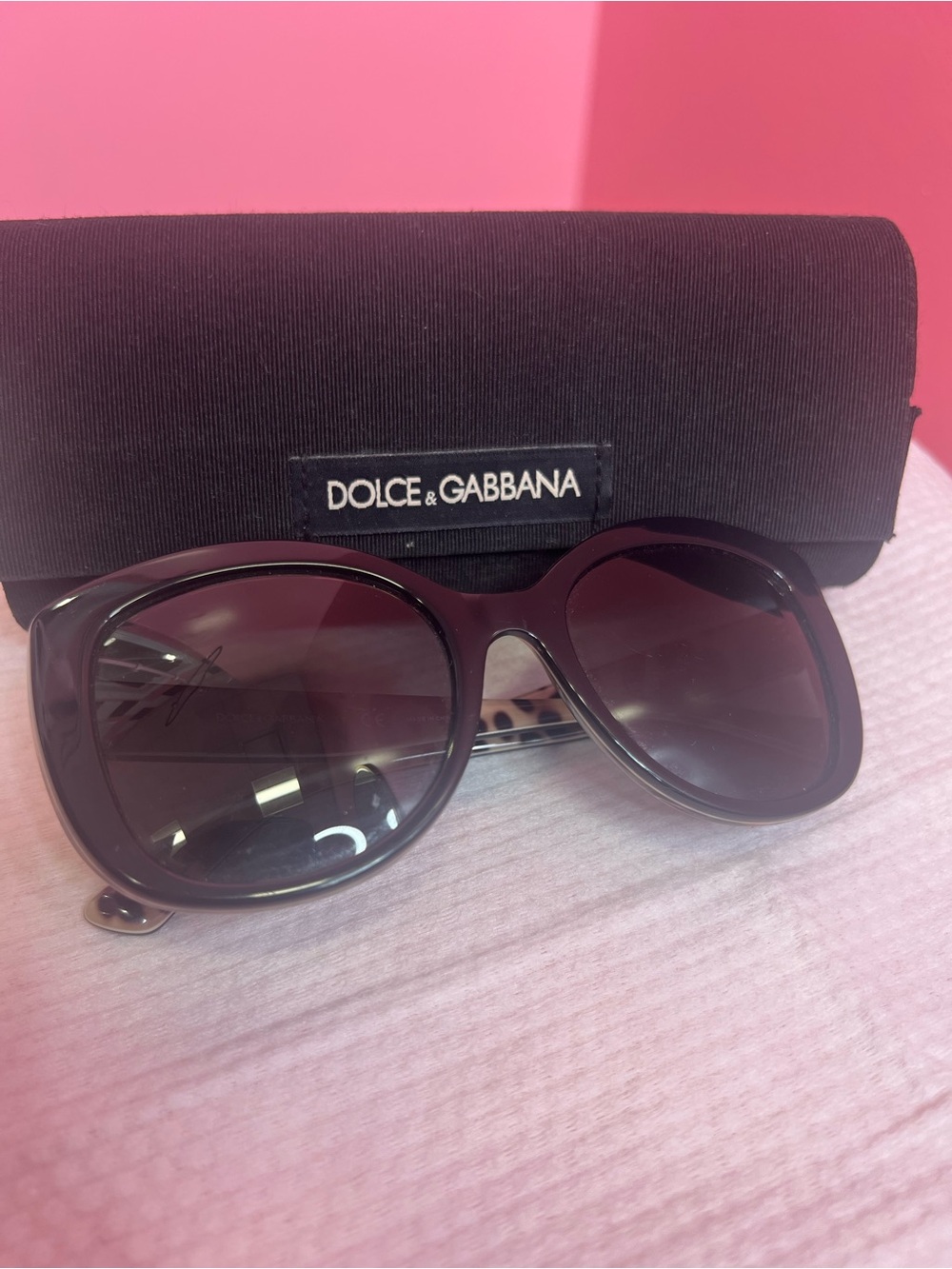 Dolce & Gabbana Black and leopard Heart Sunglasses